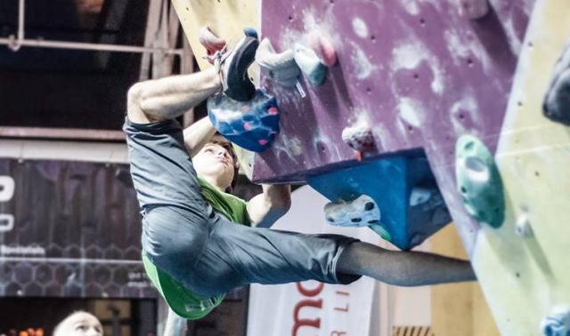  Escalada a una de nuestras paredes 